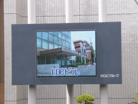 kCwi)
